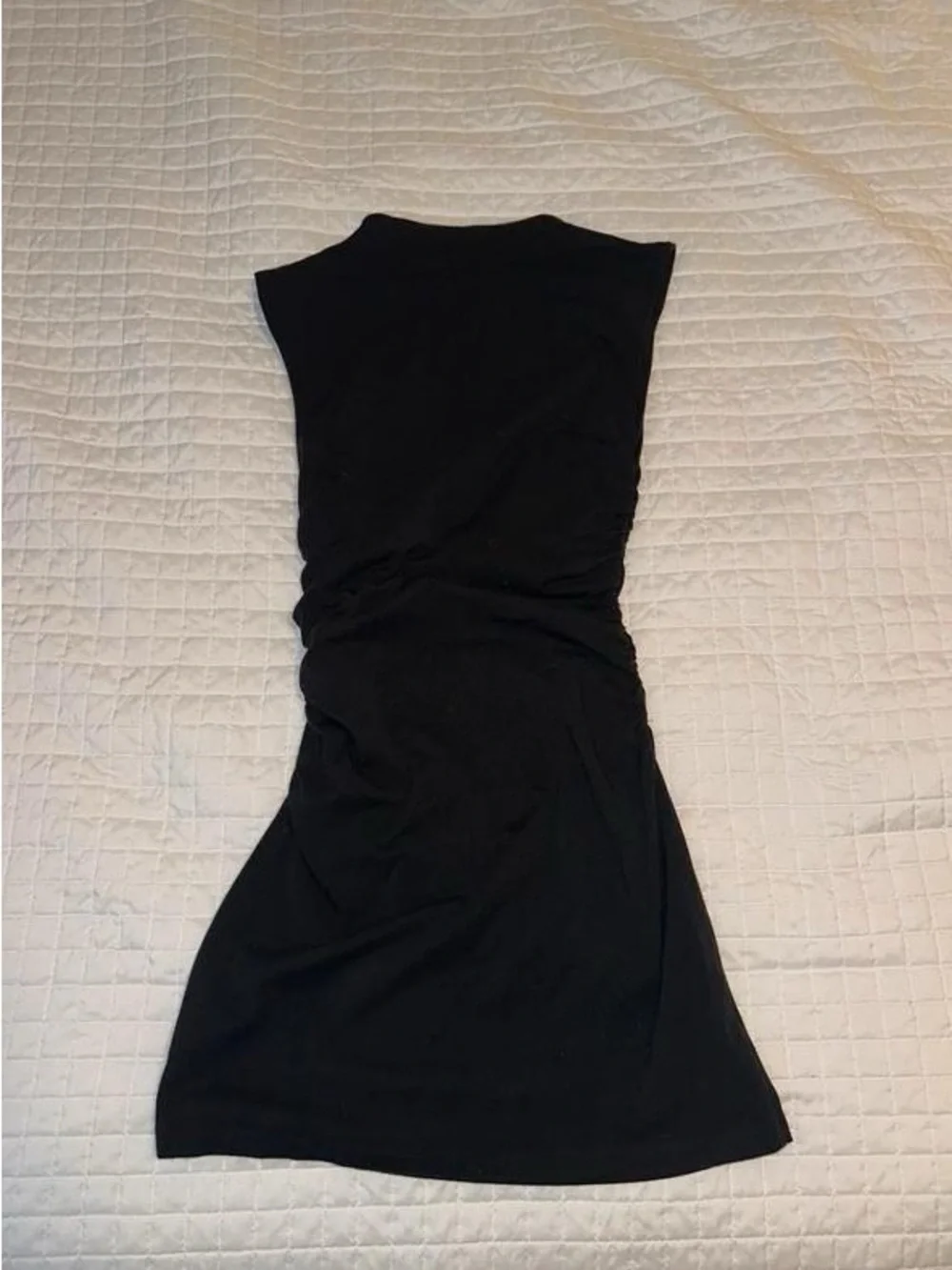 Sleek Black Sleeveless Mock-Neck Maxi Dress